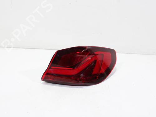 Used Right taillight BMW 1 (F40) 118 d (150 hp) 16663452