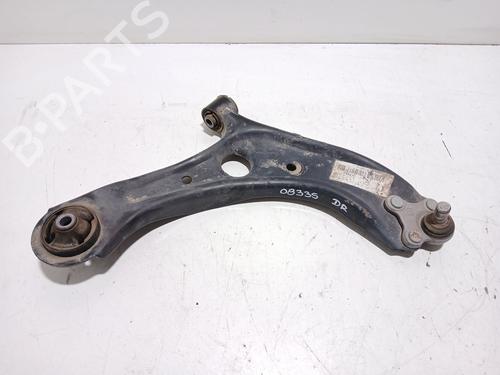Used Right front suspension arm KIA SPORTAGE IV (QL, QLE) 1.6 GDI (132 hp) 23128965