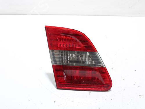 Feu de coffre gauche MERCEDES-BENZ B-CLASS Sports Tourer (W245) B 200 CDI (245.208) (140 hp) 19125529