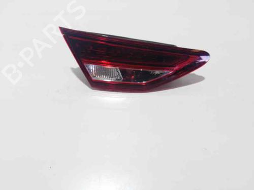 Used Left tailgate light SEAT LEON (5F1) [2012-2021]  6440758