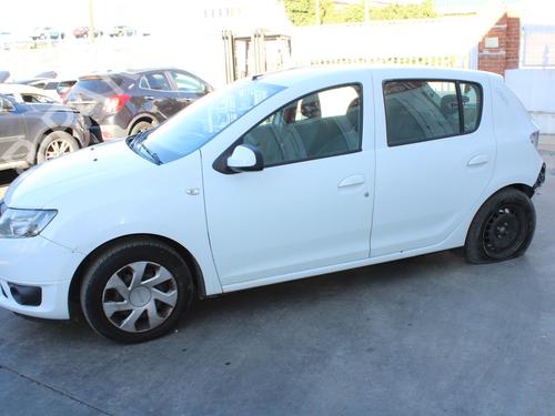 Front slam panel DACIA SANDERO II 1.5 dCi 75 / Blue dCi 75 (B8JW, B8M4, B8AH, B8M7, B8M6) | BP27675245C72 