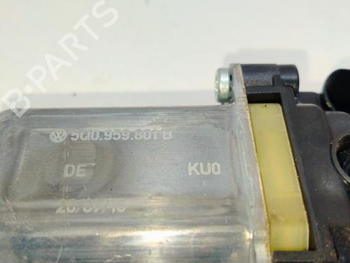 Left front window motor VW GOLF VII (5G1, BQ1, BE1, BE2) 2.0 TDI | BP10358258E21 