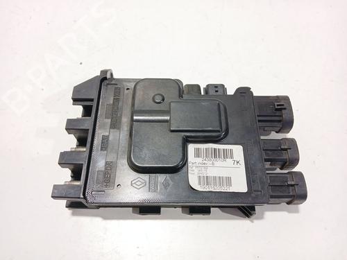 Elektronisk modul RENAULT MEGANE III Hatchback (BZ0/1_, B3_) 1.2 TCe (BZ2B, BZ11) (116 hp) 30710520