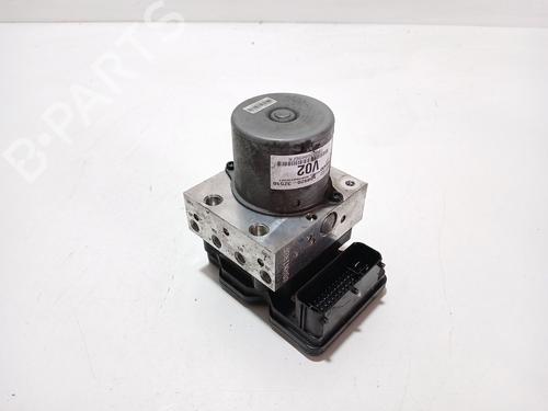 Used ABS pump HYUNDAI i40 I CW (VF) 1.7 CRDi (136 hp) 26575844