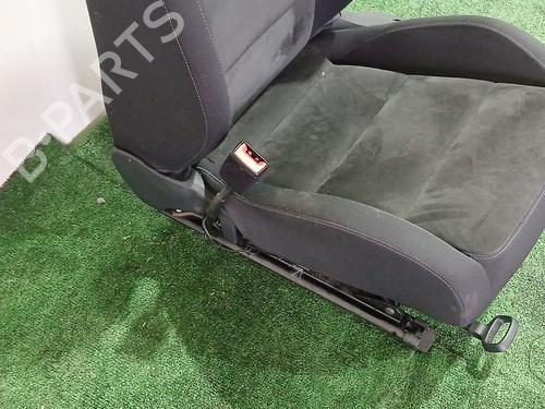 Left front seat VW GOLF VI (5K1) 1.6 TDI | BP32470526C15 