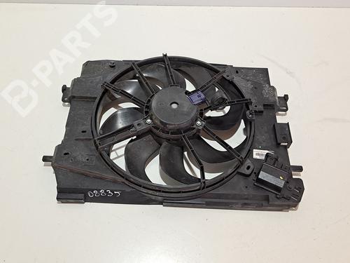 radiator-fan-dacia-sandero-ii-10-sce-75-b8jc-b8jd-214815012r-2012-10371126 main image