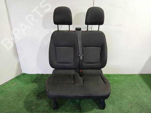 Used Right front seat RENAULT TRAFIC III Platform/Chassis (EG_) 1.6 dCi 120 (EGMB) (120 hp) 29147349