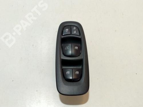 Used Left front window switch RENAULT KADJAR (HA_, HL_) 1.6 TCe 165 (HLMH) (163 hp) 8066907