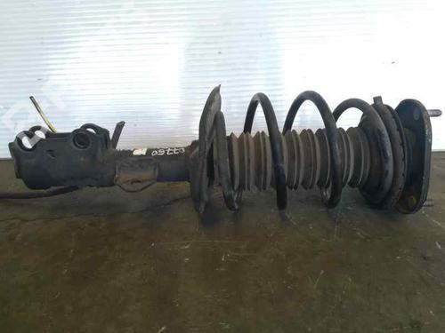 Right front shock absorber TOYOTA AURIS (_E18_) 1.8 Hybrid (ZWE186_, ZWE186R) | BP5928403M17 