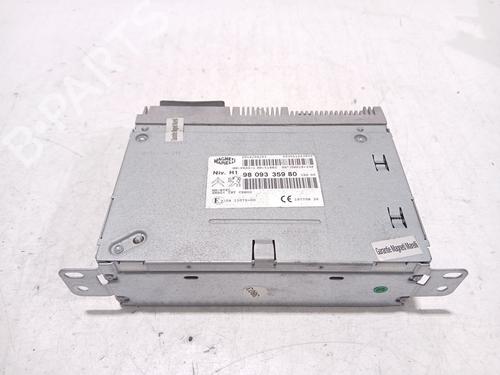 Used Radio Radio PEUGEOT 308 II (LB_, LP_, LW_, LH_, L3_) 1.6 HDi / BlueHDi 115 (115 hp) 33886335 33886335