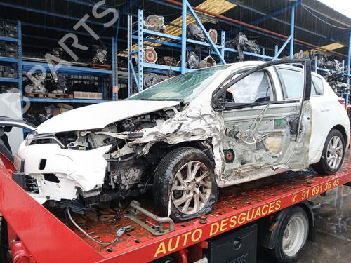 Used Parts TOYOTA AURIS (_E18_) 1.8 Hybrid (ZWE186_, ZWE186R) (136 hp) 4308914