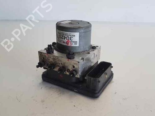 Used ABS pump KIA SPORTAGE III (SL) 1.7 CRDi (116 hp) 5820829