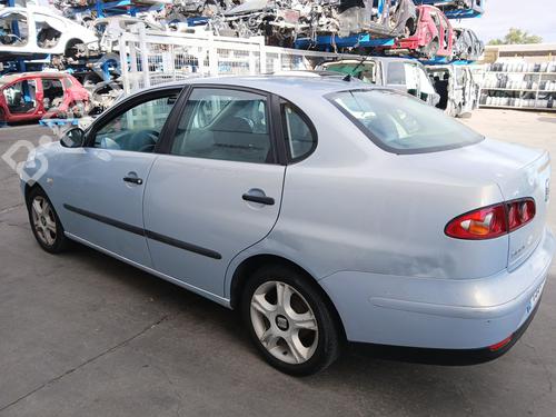 Brugte SEAT CORDOBA (6L2) 1.4 16V (75 hp) 4290801