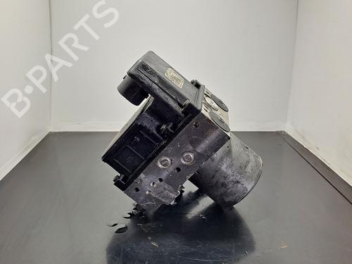 Used ABS pump TOYOTA AVENSIS (_T25_) 2.0 VVT-i (AZT250_, AZT250R) (147 hp) 6893790