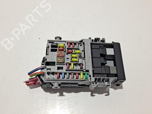 Used Fuse box Fuse box OPEL ZAFIRA TOURER C (P12) 1.4 (75) (140 hp) 34559353 34559353