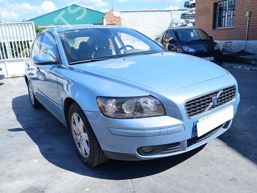 Left headlight VOLVO S40 II (544) 2.0 D | BP29885782C28