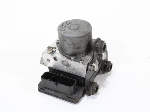 Used ABS pump SKODA RAPID (NH3, NK3, NK6) 1.6 TDI (115 hp) 13812056