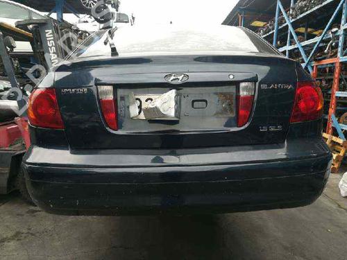 Left taillight HYUNDAI ELANTRA III (XD) 1.6 | BP6582702C34 