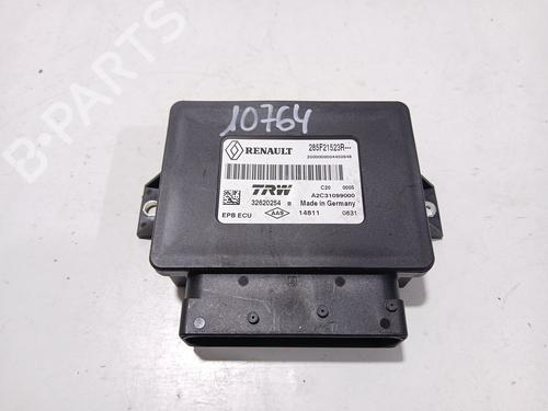 Used Electronic module RENAULT SCÉNIC III (JZ0/1_) 1.5 dCi (110 hp) 30710525