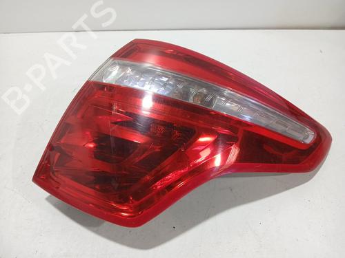 Used Right taillight Right taillight 33820043 33820043