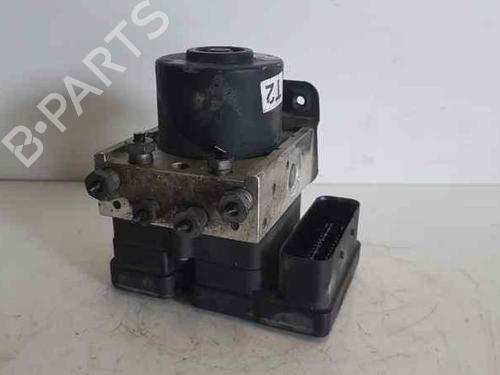 Used ABS pump FORD FIESTA VI (CB1, CCN) [2008-2017]  5566036