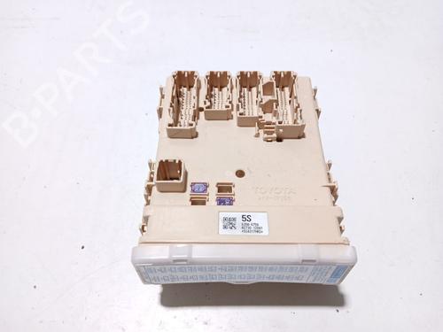 fuse-box-toyota-auris-_e18_-2012-2013-2014-2015-2016-2017-2018-2019-30178925 main image
