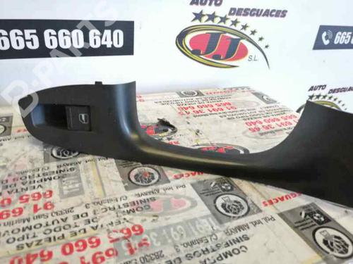 Used Right front window switch Right front window switch VW GOLF VI (5K1) 1.6 TDI (105 hp) 10239350 10239350