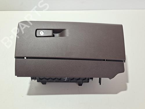 Used Glove box BMW X1 (F48) xDrive 18 d (150 hp) 8201097