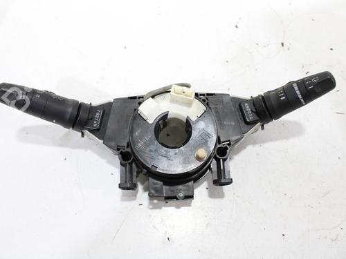 Used Switch NISSAN X-TRAIL II (T31) 2.0 dCi 4x4 (173 hp) 19495563