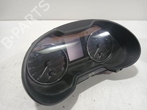 Used Instrument cluster Instrument cluster SKODA OCTAVIA III Combi (5E5, 5E6) 2.0 TDI (150 hp) 33853971 33853971