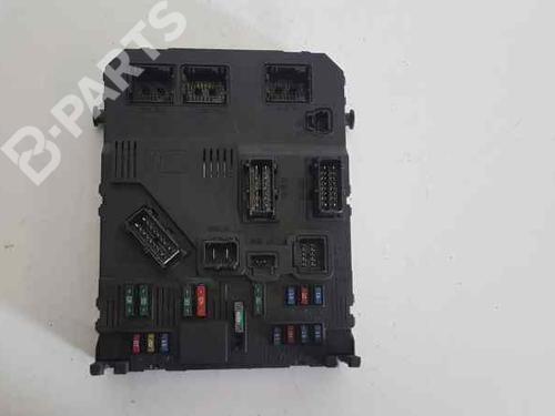 Used Fuse box PEUGEOT 206 Hatchback (2A/C) 1.9 D (69 hp) 6051748