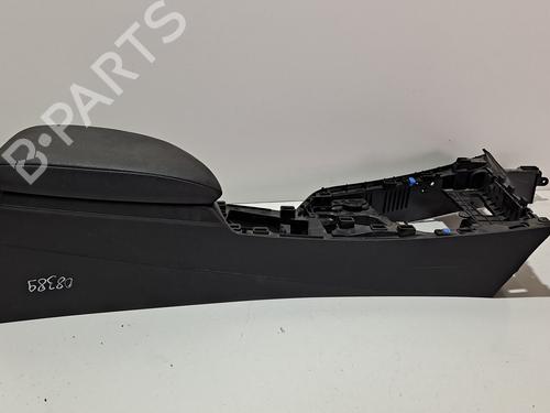 Used Armrest / Center console BMW 1 (F21) 116 d (116 hp) 7639039