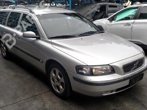 Used Parts VOLVO V70 II (285)  2.4 D5  1015167