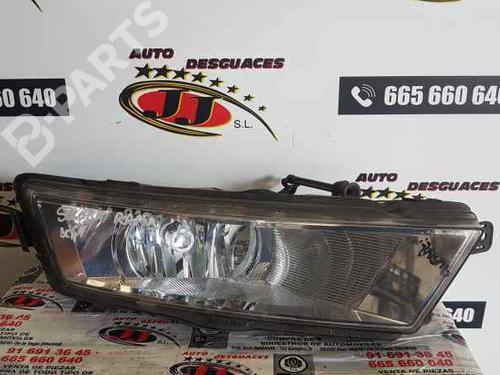 Farol Nevoeiro frente direito SKODA RAPID (NH3, NK3, NK6) 1.6 TDI (105 hp) 5639708