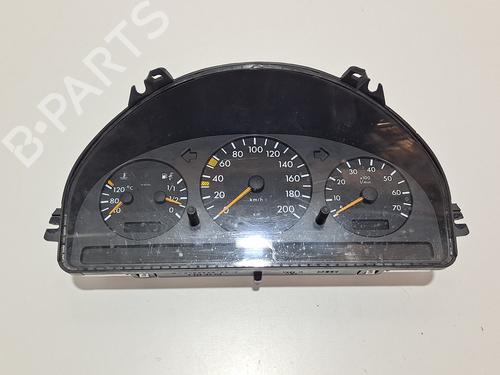Used Instrument cluster MERCEDES-BENZ M-CLASS (W163) ML 230 (163.136) (150 hp) 9205136