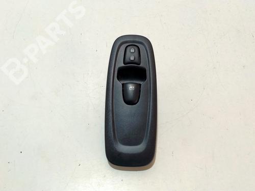 Used Right front window switch Right front window switch RENAULT KADJAR (HA_, HL_) 1.6 TCe 165 (HLMH) (163 hp) 8066906 8066906