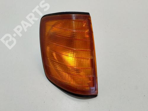 Used Right front indicator MERCEDES-BENZ E-CLASS (W124) E 300 D (124.131) (136 hp) 7224395
