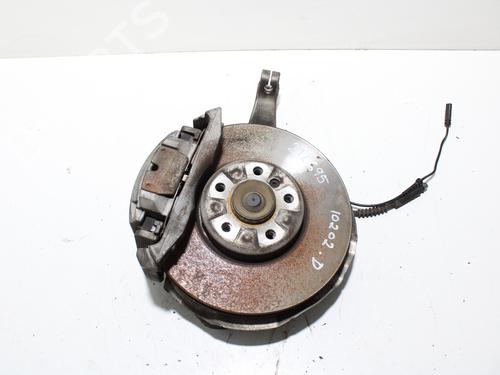 Used Right front steering knuckle BMW 5 (F10) 535 i (306 hp) 21140729