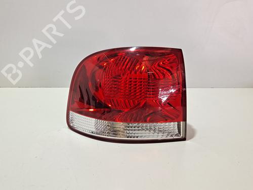 Used Left taillight VW TOUAREG (7LA, 7L6, 7L7) 5.0 V10 TDI (313 hp) 9718073