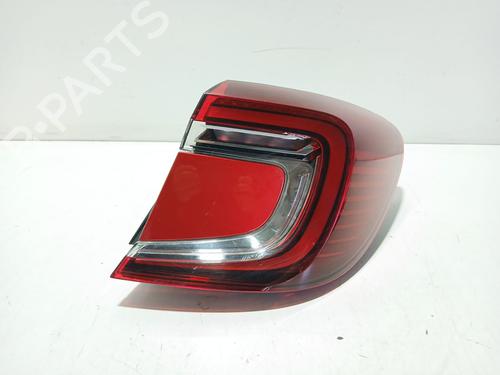 Used Right taillight Right taillight RENAULT CAPTUR II (HF_) TCe 140 (HFN0) (140 hp) 40128227 40128227