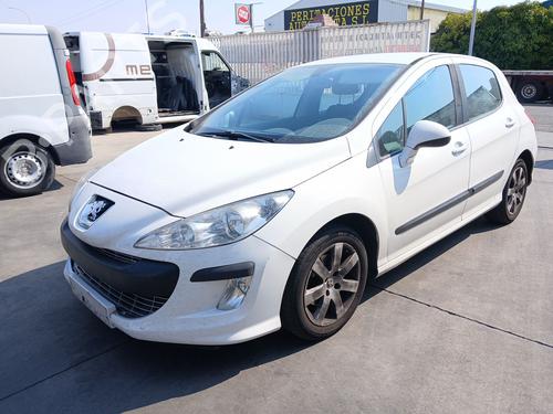 Fuse box PEUGEOT 308 I (4A_, 4C_) 1.6 HDi | BP28582069E1 