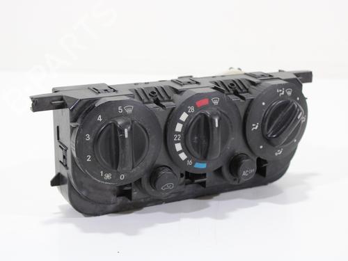 Used Climate control MERCEDES-BENZ A-CLASS (W168) A 170 CDI (168.008) (90 hp) 13492104