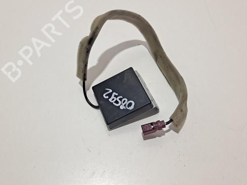 Used Antenna/Base RENAULT CLIO V (B7_) 1.5 Blue dCi 115 (B7AD) (116 hp) 14252249