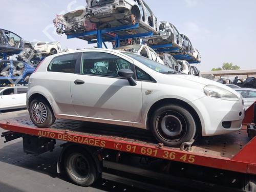 Used Parts FIAT GRANDE PUNTO Van (199_) 1.3 JTD Multijet (199CXC1A) 4921902