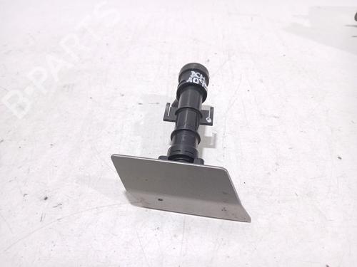 Used Headlight washer Headlight washer SKODA OCTAVIA III Combi (5E5, 5E6) 2.0 TDI (150 hp) 33886334 33886334