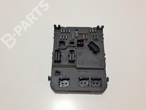Used Fuse box Fuse box PEUGEOT 206 Hatchback (2A/C) [1998-2012] 9767485 9767485