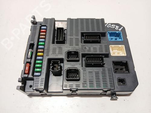 Used Fuse box PEUGEOT 207 CC (WD_) 1.6 16V (120 hp) 30150872
