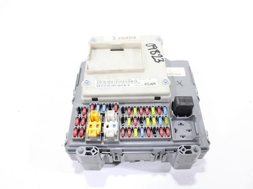 Used Fuse box JEEP CHEROKEE (KJ) 2.8 CRD (163 hp) 17071754