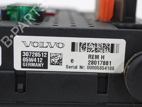 Fuse box VOLVO XC90 I (275)  | BP16877423E1 