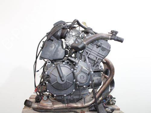 Motor KAWASAKI MOTORCYCLES ZZ-R ZZ-R 1100 (ZXT10C) (98 hp) 24669993